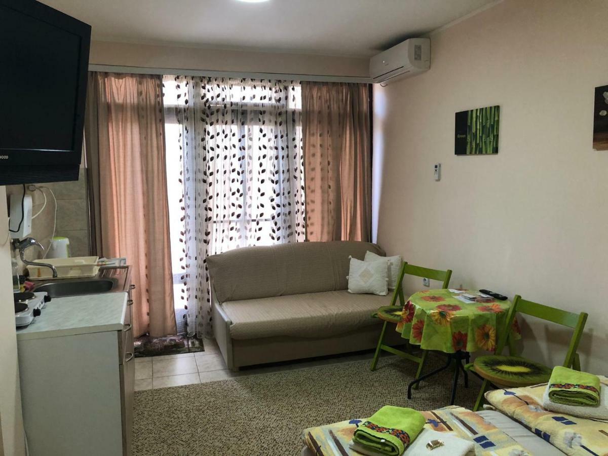 Apartment Nela Ni Buitenkant foto